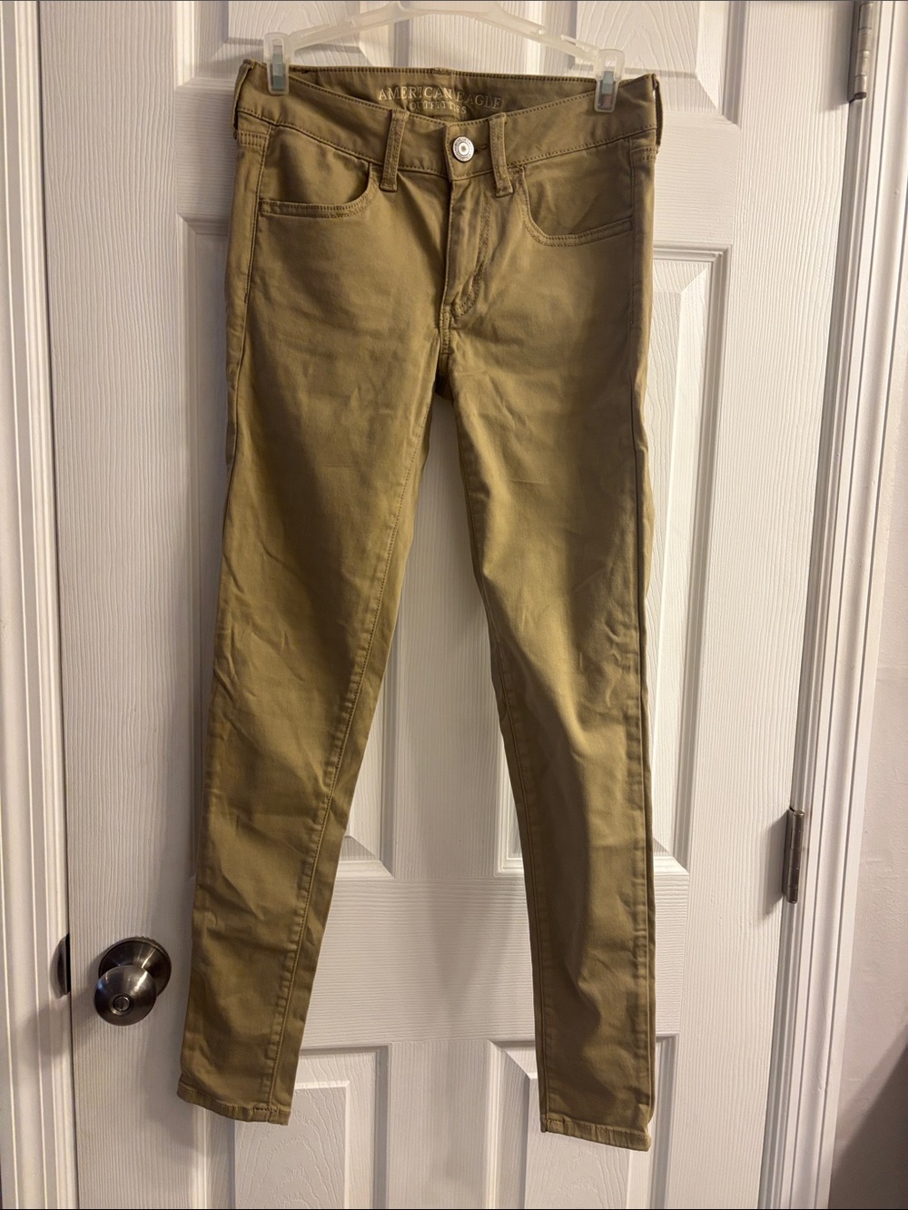 American Eagle Outfitters Khaki Jegging Jean